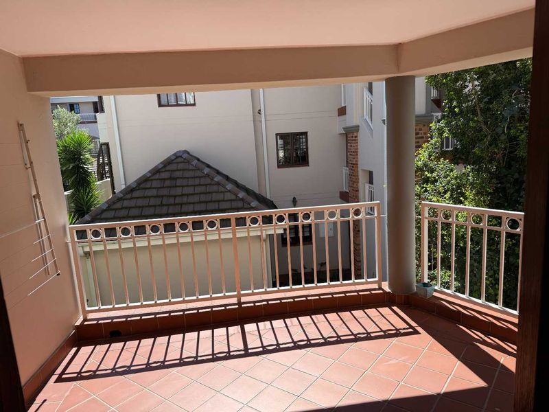 2 BEDROOM APARTMENT TO RENT IN EDENBURG - Photo 3