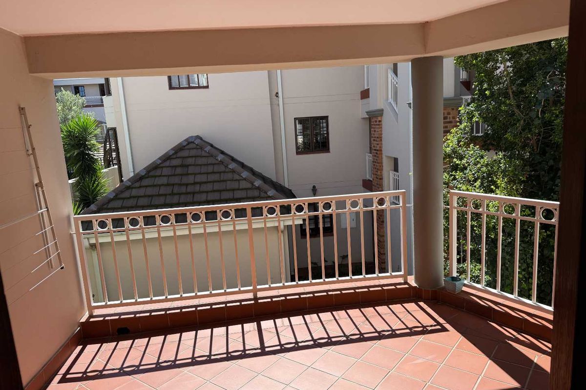 2 BEDROOM APARTMENT TO RENT IN EDENBURG - Photo 3