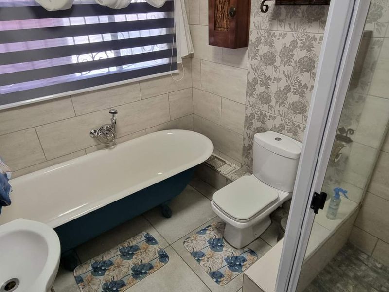 PICTURE PERFECT VERSATILE ACCOMMODATION - Photo 4