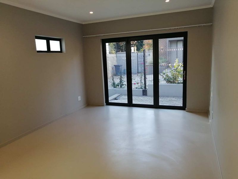 Modern Home to rent in Morningside Manor - Photo 8