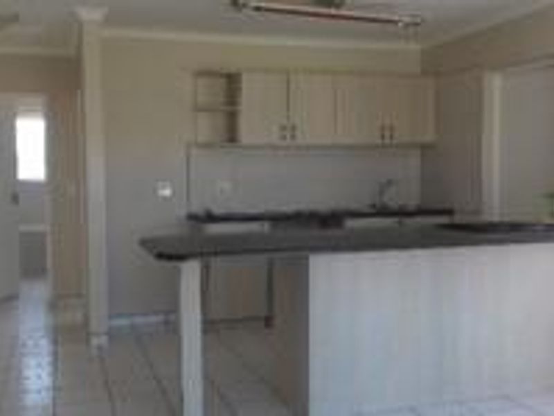 Townhouse for Sale - Pelican Village - Tamariskia - Swakopmund - Photo 6