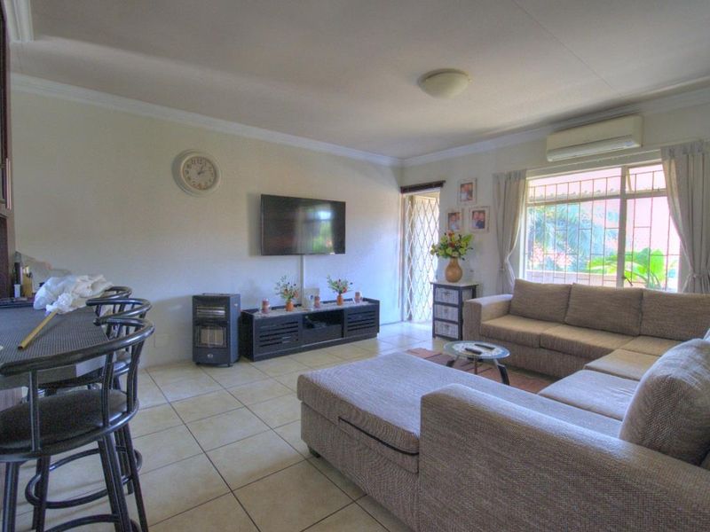 Immaculate Living! - Photo 2