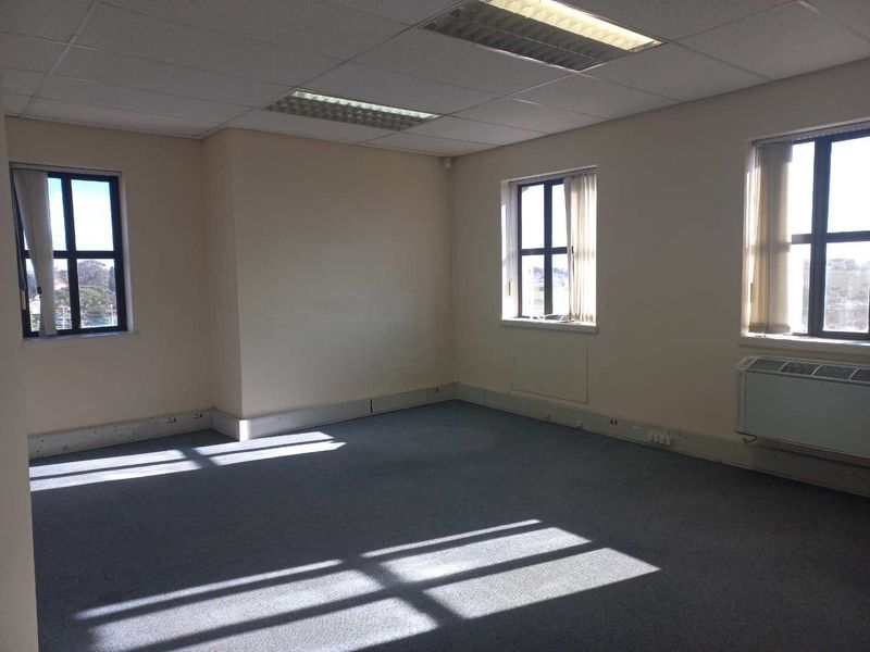 Office space with generator, borehole, and 24hr security! - Photo 1