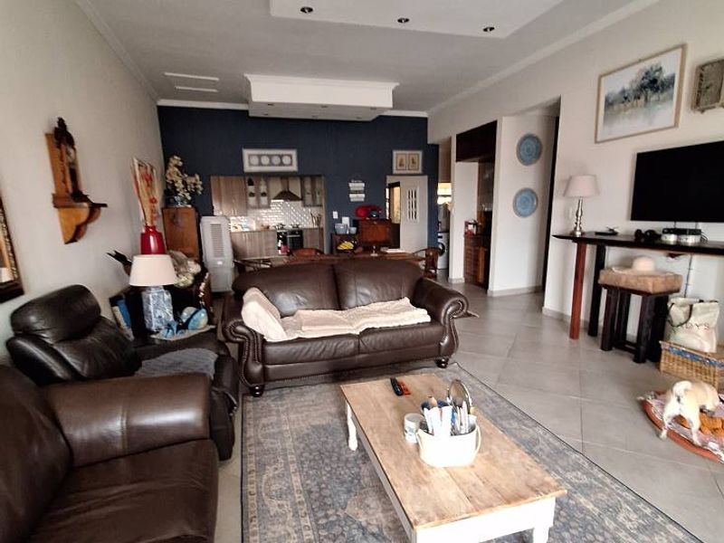 Swakopmund- For Sale-N$3 675 000 - Photo 4