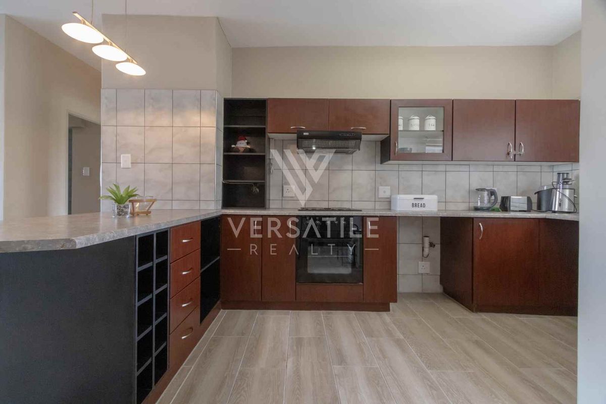 Dolphin View apartment for sale - Photo 2