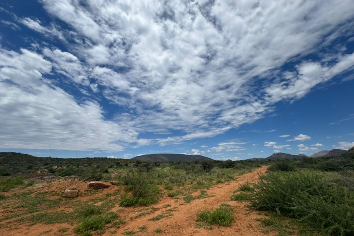 Set amongst the dramatic landscapes of the Khomas Region, the farm offers a unique blend of privacy, natural beauty and self-sufficient living. - Photo 3