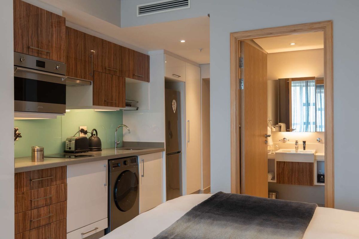 STUDIO APARTMENT - Photo 3