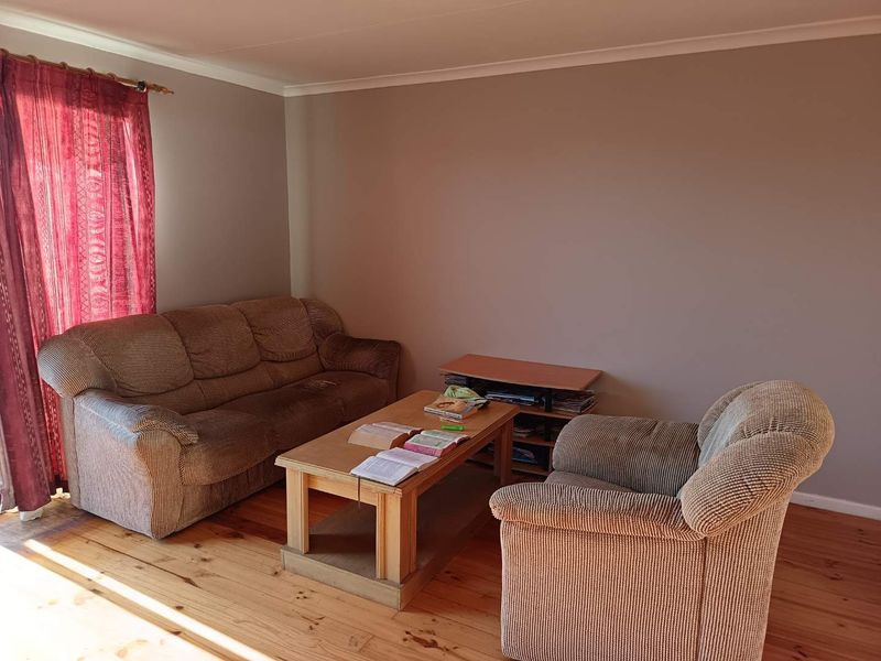 Hidden gem waiting for your personal touch - Photo 4