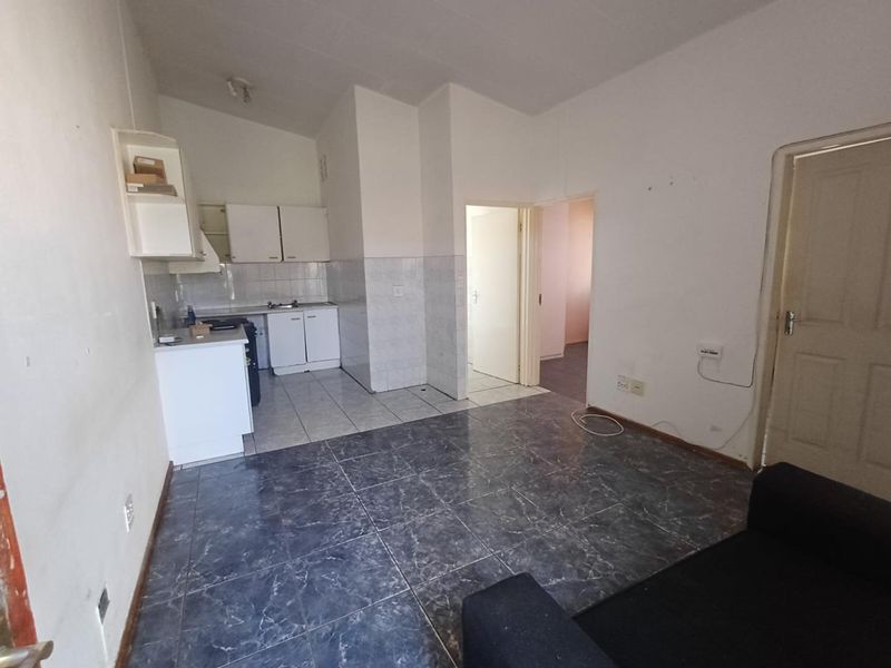 A cozy 3 bedroom Townhouse! - Photo 2