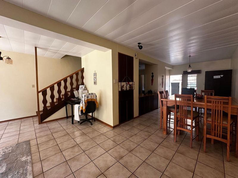 Unlock Your Dream Home Potential - Photo 10