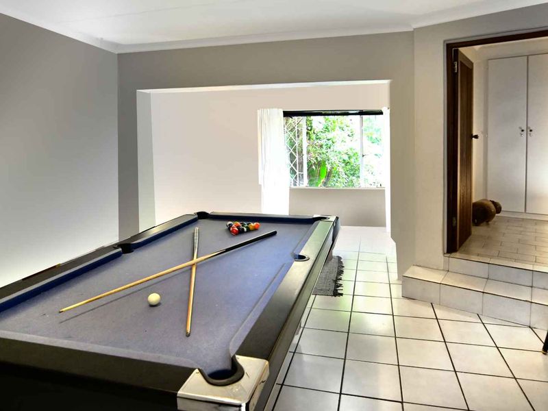 Beautiful Three Bedroom Family Home in Excellent Estate - Photo 7