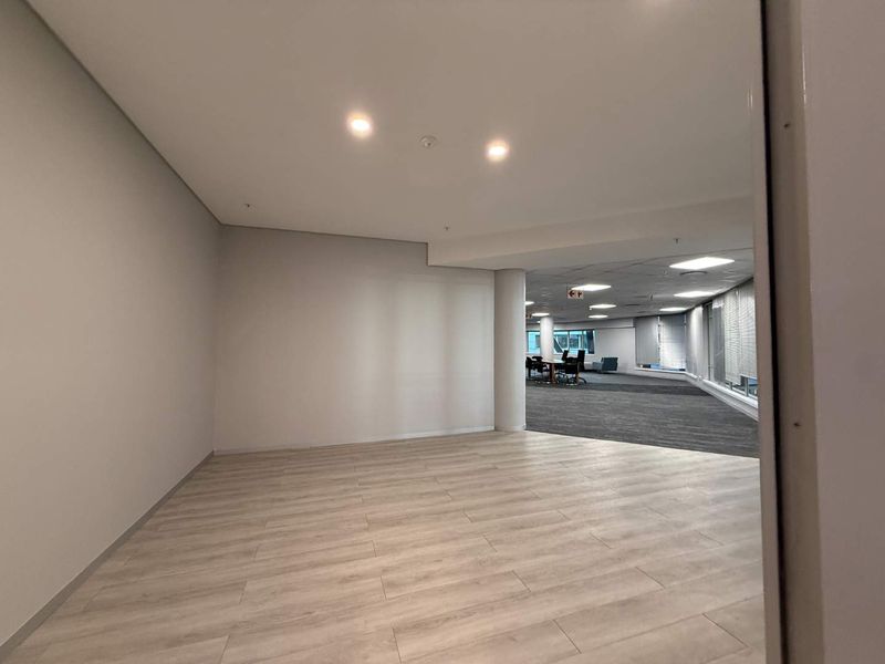 The Place - Office To Let Immediately - Photo 4