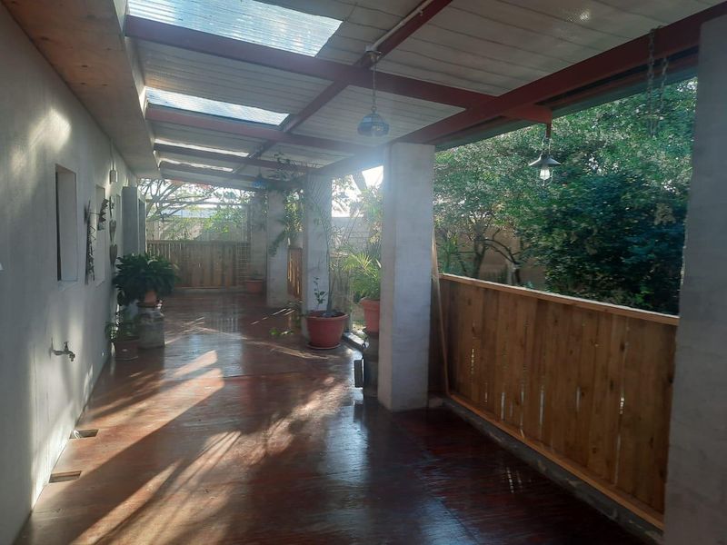 Oshakati - Family Home For Sale with Flats - Photo 10