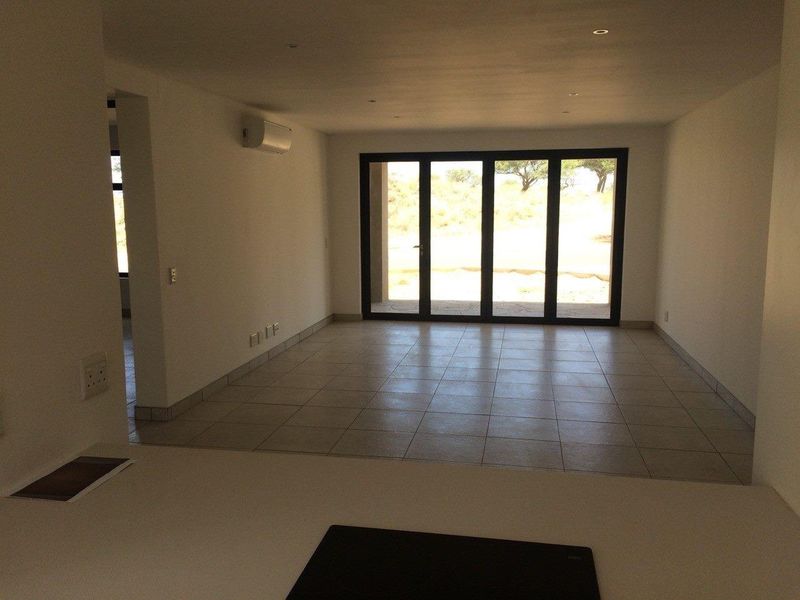 OMEYA - TWO BEDROOM APARTMENT FOR SALE N$ 1 300 000 - Photo 5