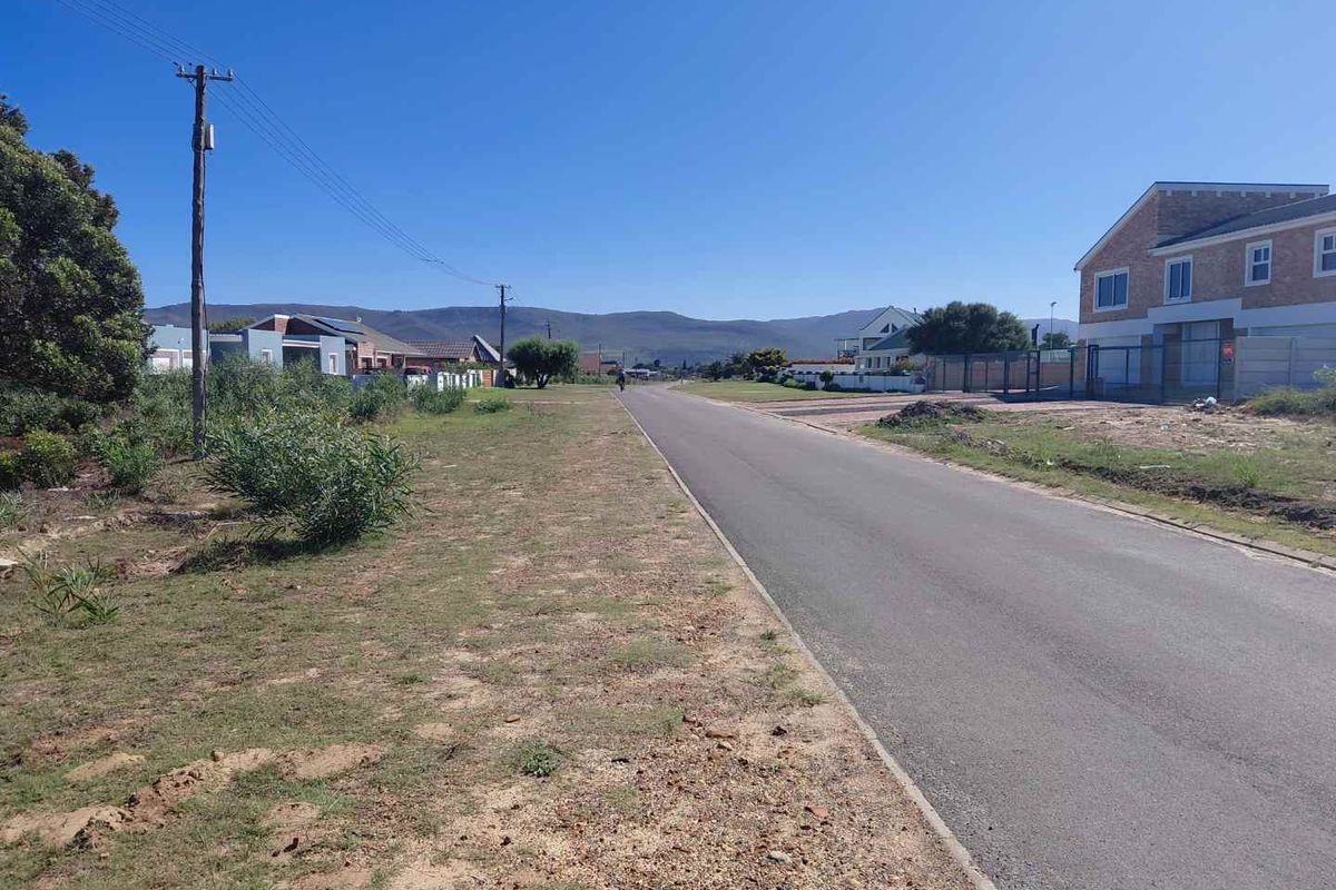 Vacant stand in picturesque Fisherhaven - Photo 2