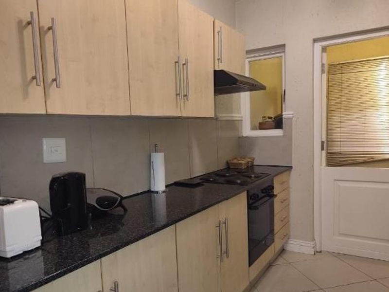 Top floor Duplex apartment - Photo 6