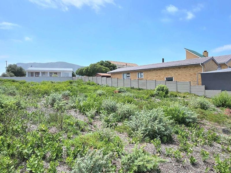 Prime Vacant Land in Franskraal with Sea Views Near Coastline and Amenities - Photo 3