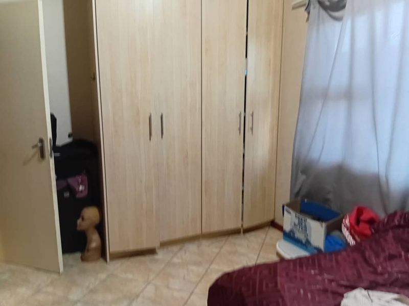 Apartment for sale, Katutura - Photo 2