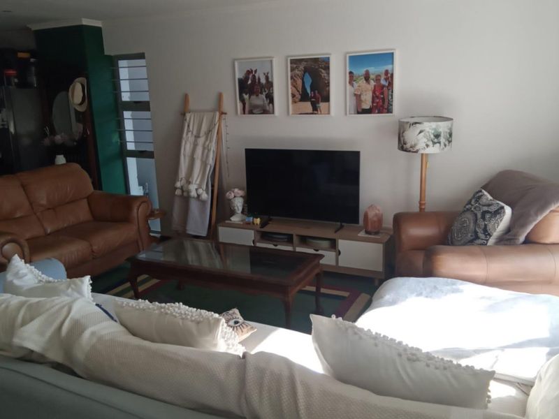 GREAT OPPORTUNITY FOR INVESTOR OR BEGINNER - Photo 6