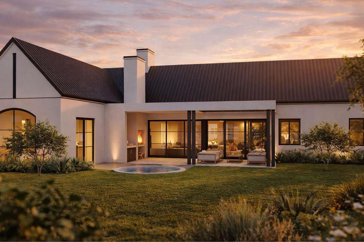 Single-Storey Family Home with Mountain and Vineyard Views at Paarl Valleij Lifestyle Estate & Farm - Photo 2