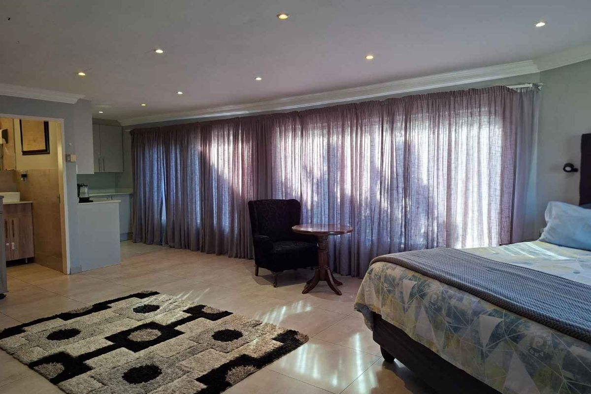 House in Bassonia has lots to offer !! - Photo 3