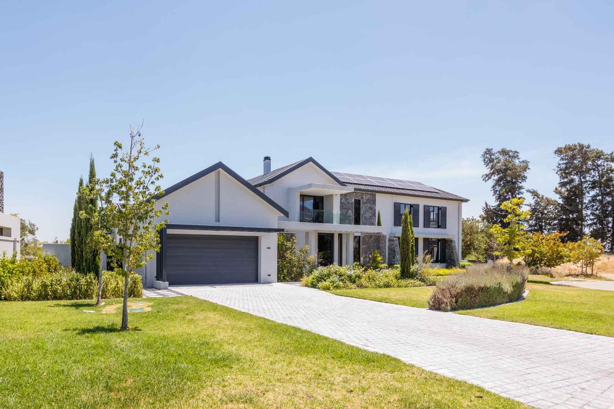 An Exceptional Riverfront Five-Bedroom Home of Grandeur at Val de Vie Estate - Photo 4