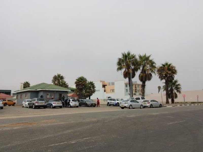 Business Premises - Photo 2