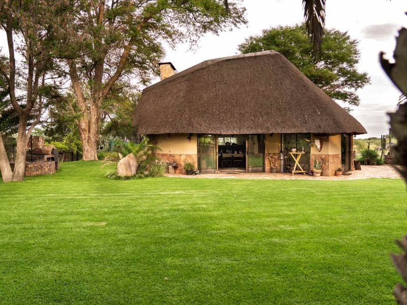 Farm situated in the Municipality of Windhoek, 12 km from International Airport - Photo 2