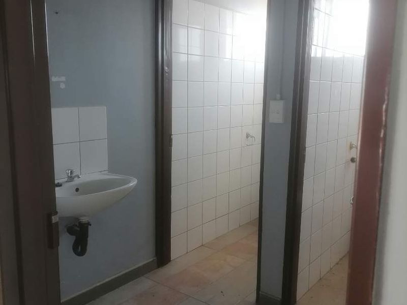 Ondangwa - Business Warehouse with Office For Sale - Photo 7