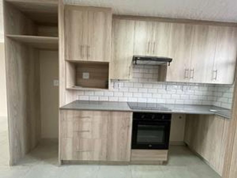 INVESTMENT - 2.5 Bedroom Apartment for Sale in Villieria - Photo 6