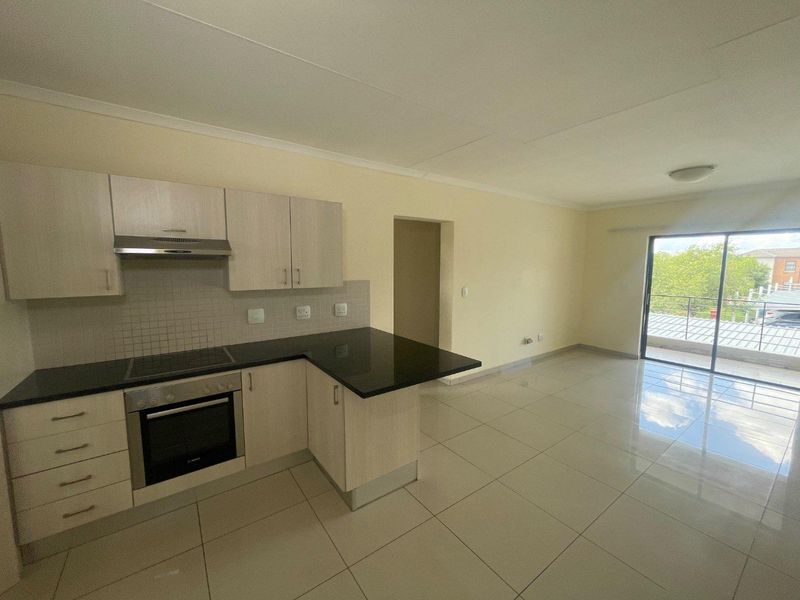 First-Floor Gem: 3-Bedroom Unit in Prime Pomona Location! - Photo 6