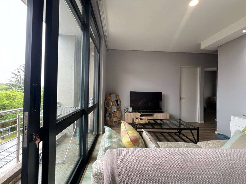 Upmarket 2-Bedroom Apartment Available! - Photo 7