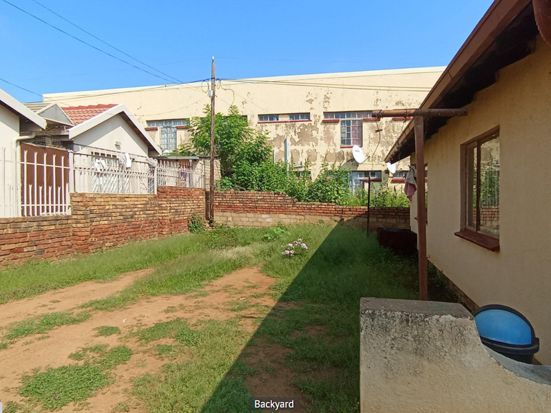 3 bedrooms house for sale in Soshanguve K - Photo 3