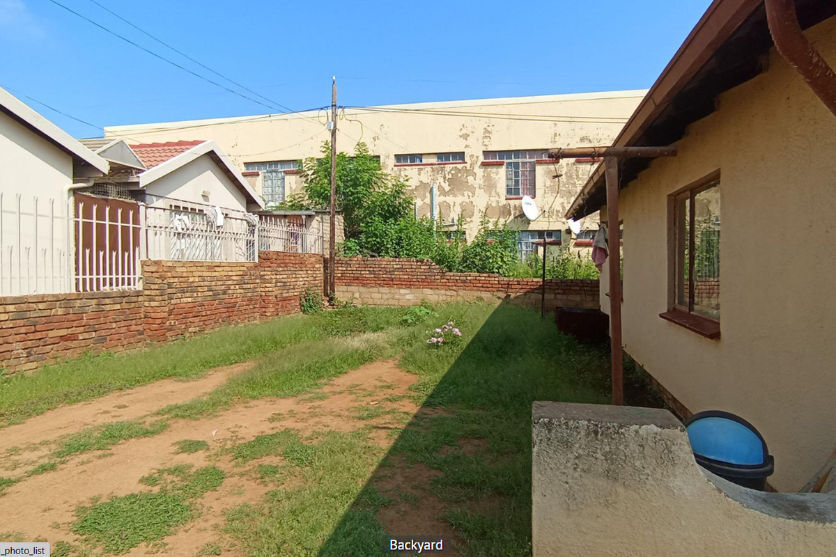 3 bedrooms house for sale in Soshanguve K - Photo 3