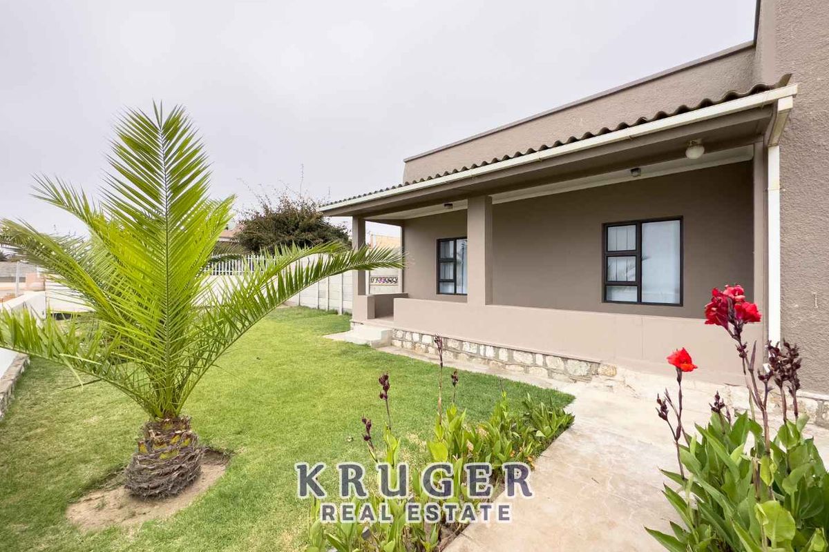 Beach-front opportunity - Photo 4