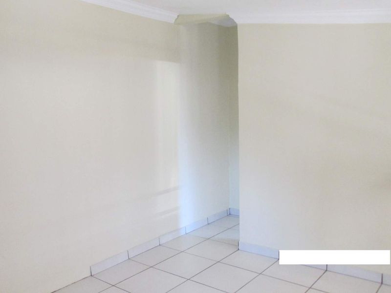 1 BEDROOM COTTAGE TO RENT IN CAPITAL PARK - Photo 8