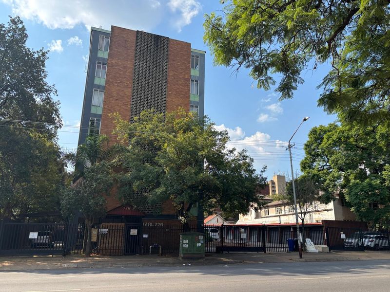 A lovely unit is ready for a new owner. - Photo 4