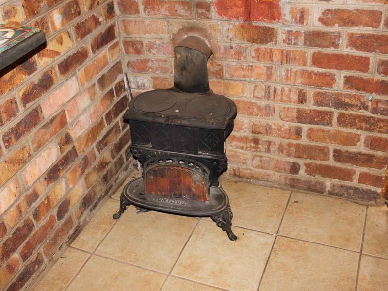 1 BEDROOM GARDEN COTTAGE - Photo 9