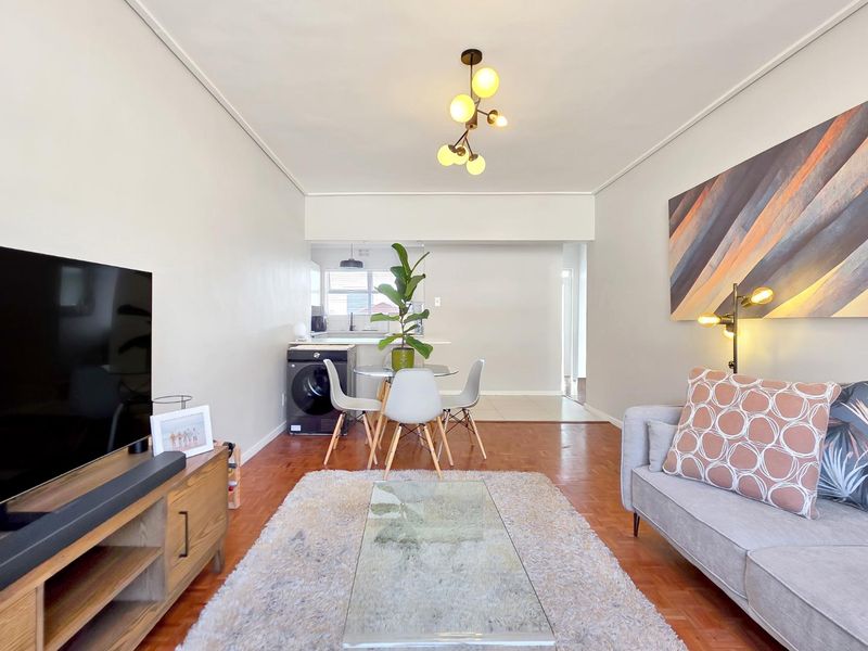 Newly Renovated One Bedroom Apartment With Mountain Views - Photo 9