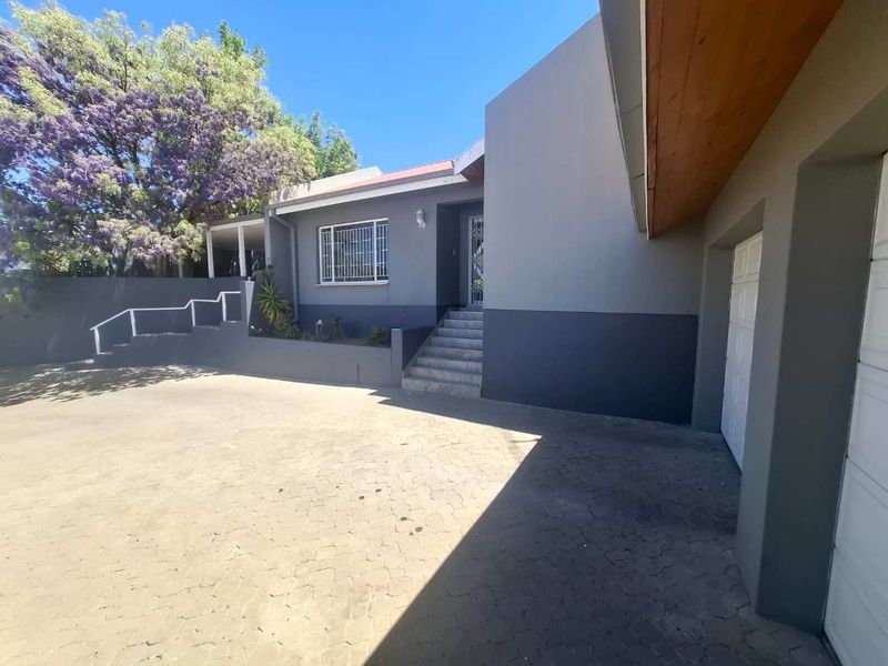 Charming Duet in Central Avis - Photo 5