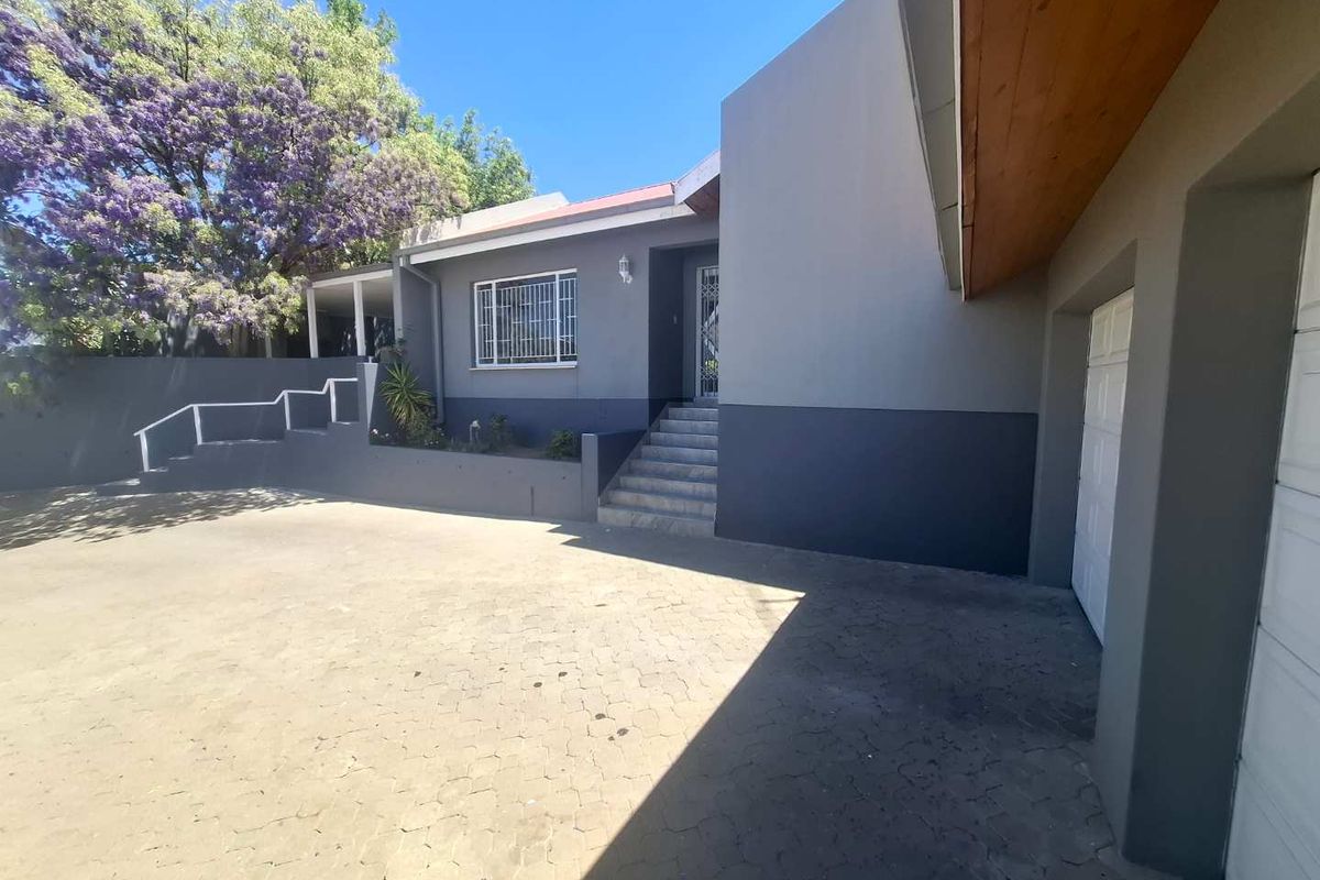 Charming Duet in Central Avis - Photo 5