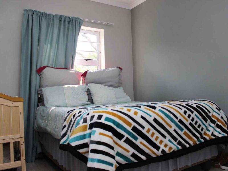 MODERN & NEWLY-BUILT APARTMENT - Photo 6