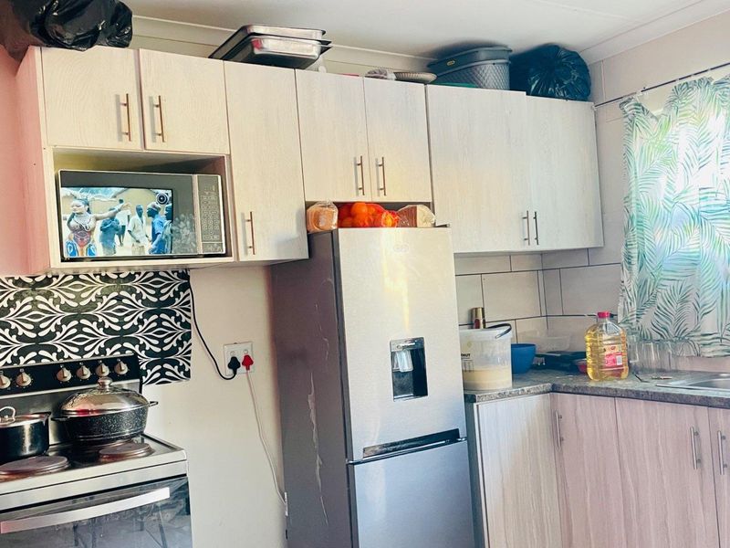 2 Bedroom House for sale in Kuisebmond, Ext. 11, Walvis Bay - Photo 2