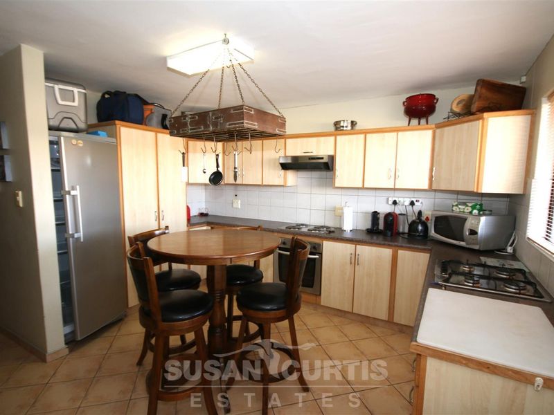 HOME WITH DUNE VIEWS - Photo 3