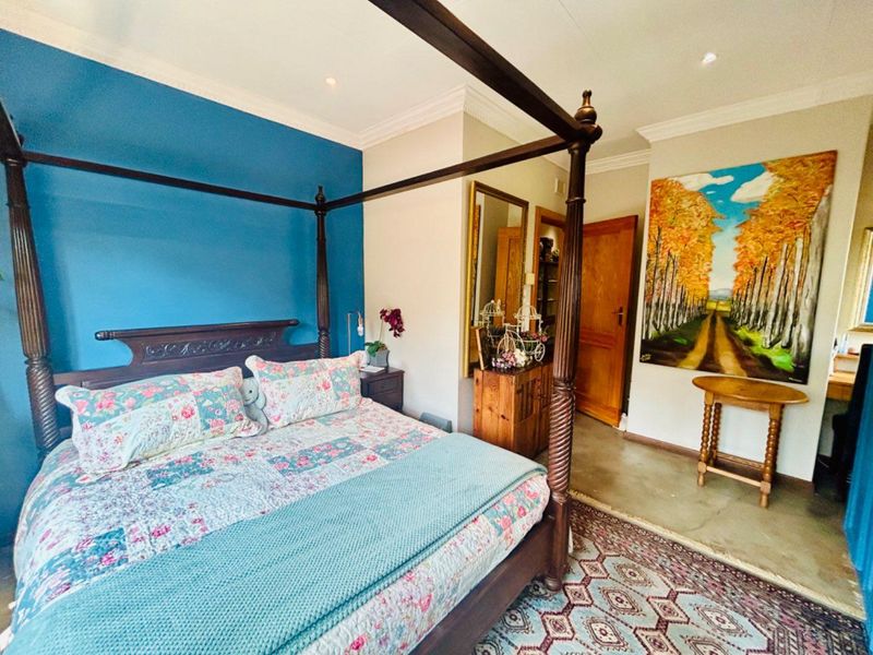 Beautiful 3 bedroom house with a flat - Photo 9