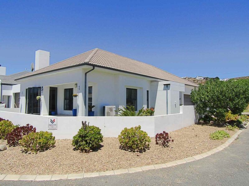 Costal Gem living in Sought after Estate - Photo 2