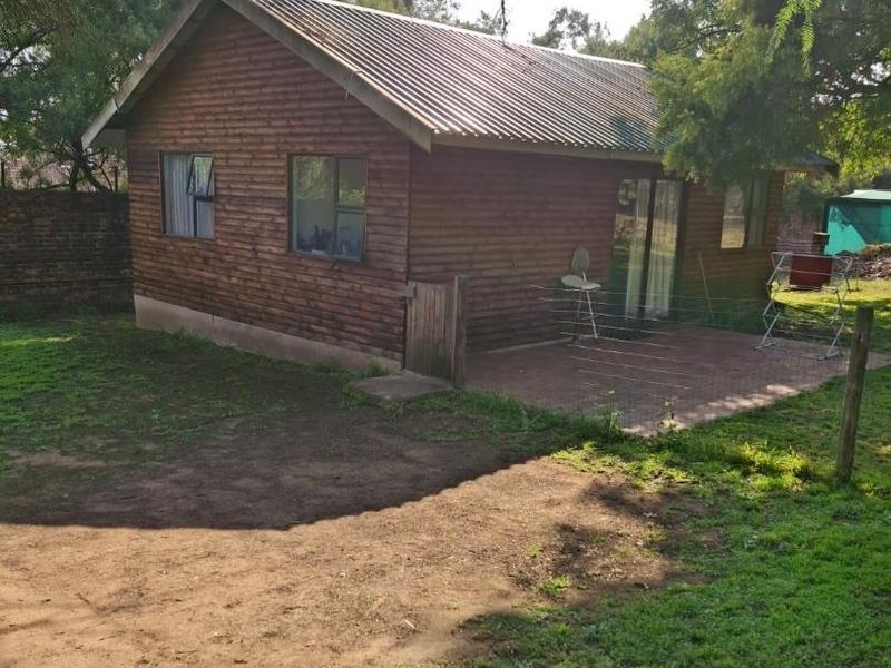 2 Bedroom Garden Cottage in Glen Austin - Photo 2