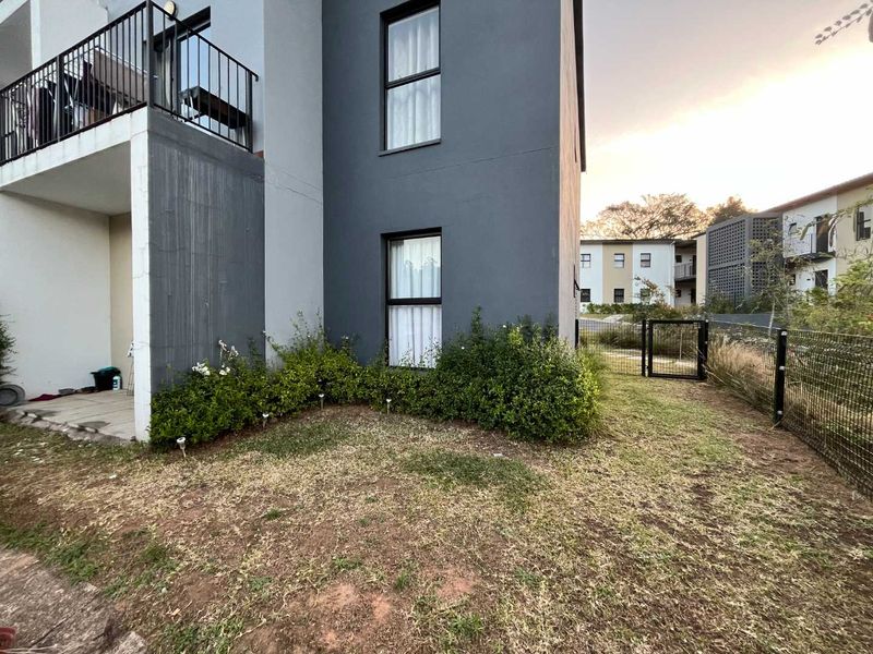 Pet Friendly Ground Floor Apartment - Photo 9