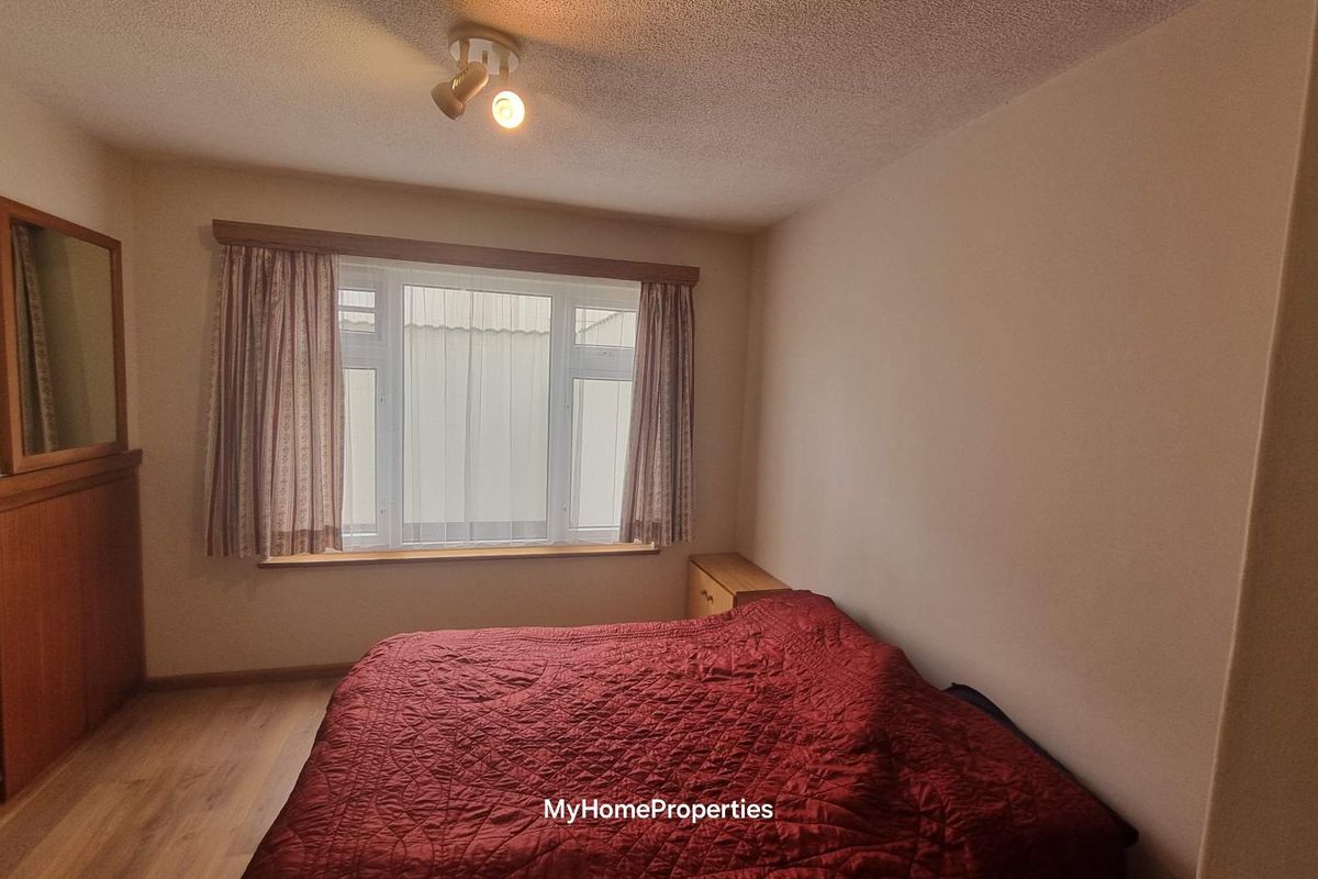 3 Bedroom Townhouse, Kramersdorf, Swakopmund - Photo 5