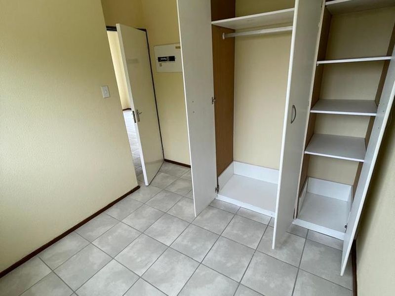 Newly Renovated Apartment In Halfway Gardens - Photo 7